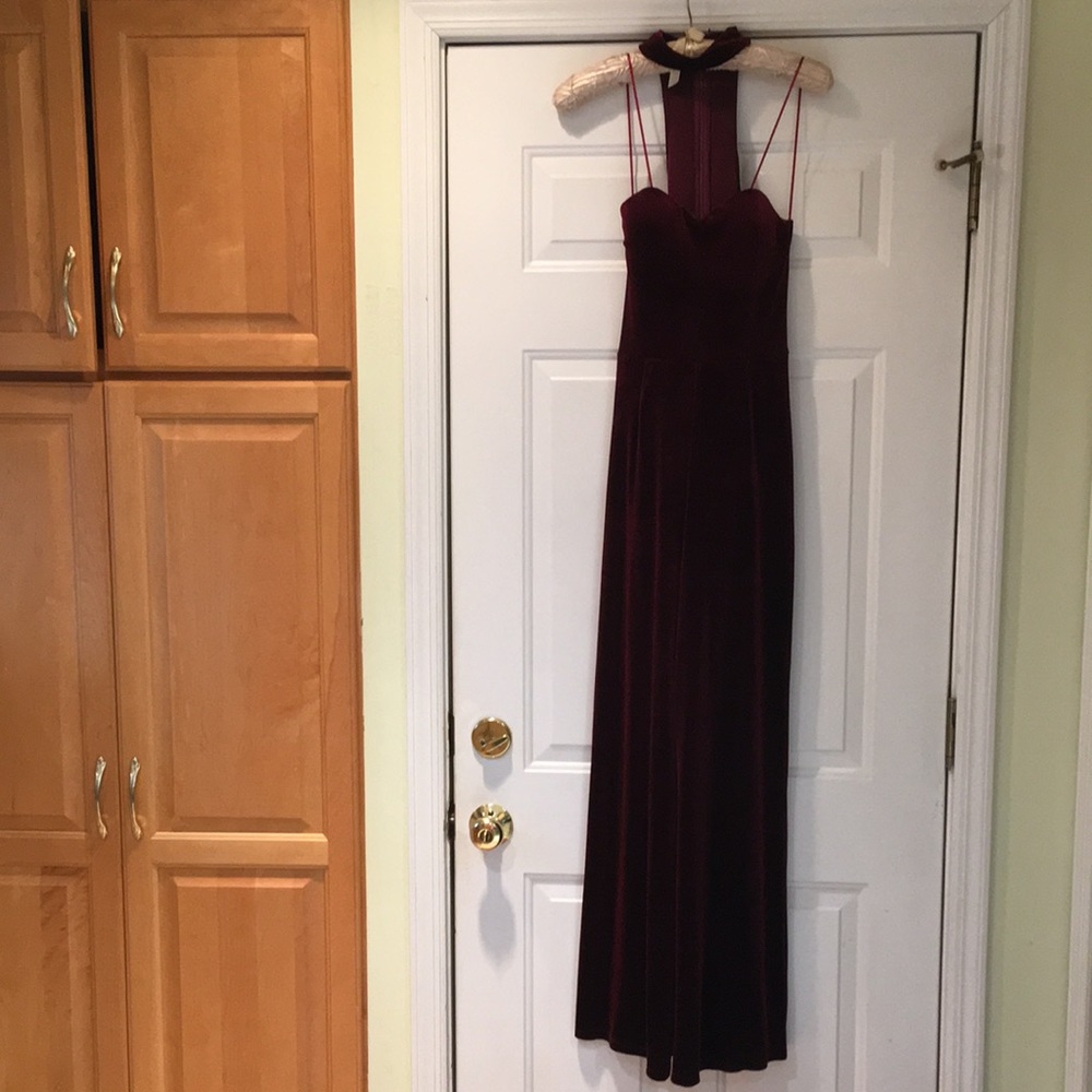 Woman’s Jumpsuit Burgundy Velour size Small